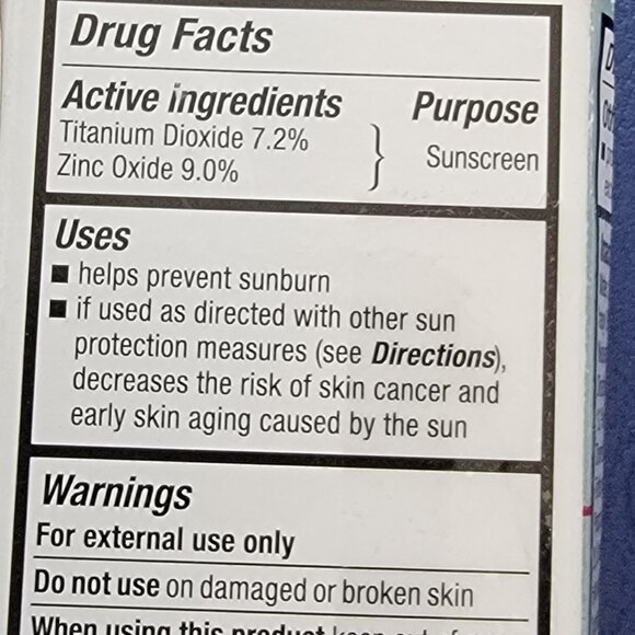 EltaMD UV Luminous Broad-Spectrum SPF 41Light Rosy Tint 1.7oz - Picture 11 of 15